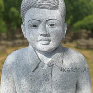 Customized statue