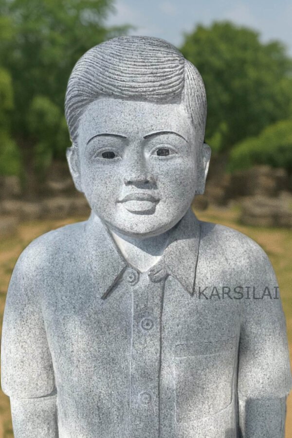 Customized statue